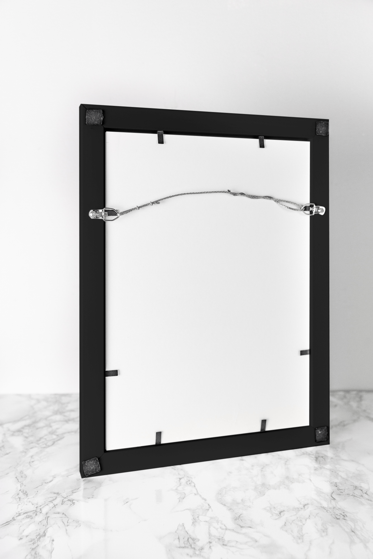 Picture Frame - Wood Frame Vertical - Black